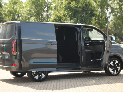 Ford E-Transit Custom 320 L1H1 Sport | 71kWh | 160kW/218pk | Trekgewicht 2300kg | Stoel+Stuurverw. | Camera | Carplay/Android | Lease 753,- p/m foto 7