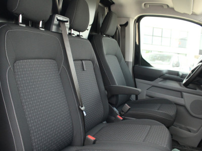 Ford E-Transit Custom 320 L1H1 Trend | 71 kWh | 160kW/218pk | Stuur + Stoelverwarming | Camera | Carplay/Android | Cruise | Lease 681,- p/m foto 17
