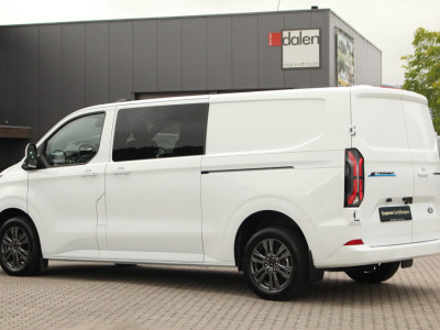 Ford E-Transit Custom 320 L2H1 Limited DC | 71 kWh | 160kW/218pk | Driver Assist | Pro Power | Adap. Cruise | 360° Camera | Carplay/Android | Lease 824,- p/m foto 14