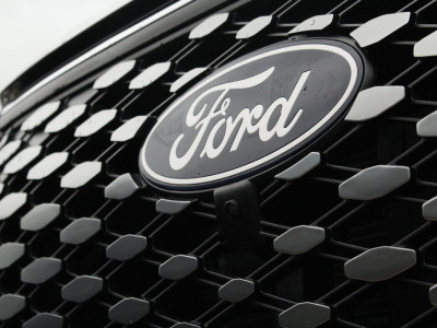 Ford E-Transit Custom 320 L2H1 Limited DC | 71 kWh | 160kW/218pk | Driver Assist | Pro Power | Adap. Cruise | 360° Camera | Keyless | Carplay/Android | Lease 824,- p/m foto 4
