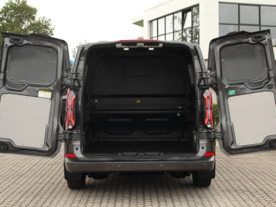 Ford E-Transit Custom 320 L2H1 Limited DC | 71 kWh | 160kW/218pk | Driver Assist | Pro Power | Adap. Cruise | 360° Camera | Lease 824,- p/m foto 10