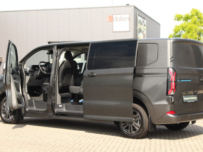 Ford E-Transit Custom 320 L2H1 Limited DC | 71 kWh | 160kW/218pk | Pro Power | Trekgewicht 2300kg | Camera | Carplay/Android | Cruise | Lease 788,- p/m foto 14