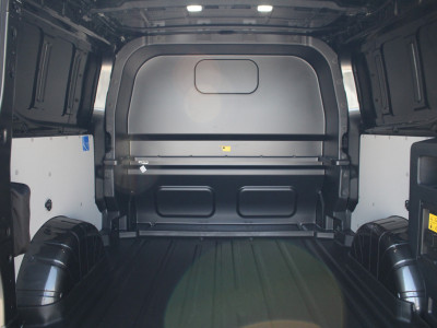 Ford E-Transit Custom 320 L2H1 Limited DC | 71 kWh | 160kW/218pk | Pro Power | Trekgewicht 2300kg | Camera | Carplay/Android | Cruise | Lease 806,- p/m 10