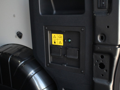 Ford E-Transit Custom 320 L2H1 Limited DC | 71 kWh | 160kW/218pk | Pro Power | Trekgewicht 2300kg | Camera | Carplay/Android | Cruise | Lease 806,- p/m 11
