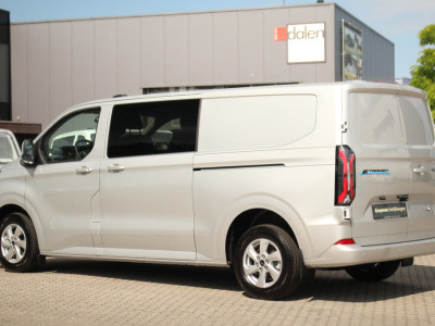 Ford E-Transit Custom 320 L2H1 Limited DC | 71 kWh | 160kW/218pk | Pro Power | Trekgewicht 2300kg | Camera | Carplay/Android | Cruise | Lease 806,- p/m 13