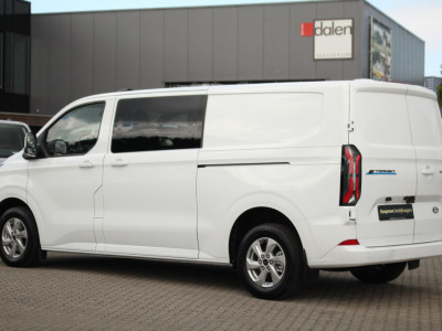 Ford E-Transit Custom 320 L2H1 Limited DC | 71 kWh | 160kW/218pk | Pro Power | Trekgewicht 2300kg | Camera | Carplay/Android | Cruise | Lease 806,- p/m 13