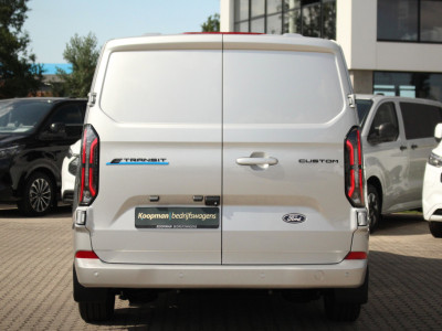Ford E-Transit Custom 320 L2H1 Limited DC | 71 kWh | 160kW/218pk | Pro Power | Trekgewicht 2300kg | Camera | Carplay/Android | Cruise | Lease 806,- p/m 8