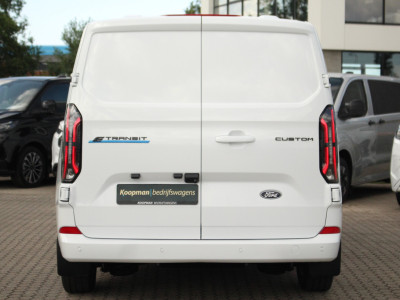 Ford E-Transit Custom 320 L2H1 Limited DC | 71 kWh | 160kW/218pk | Pro Power | Trekgewicht 2300kg | Camera | Carplay/Android | Cruise | Lease 806,- p/m 8