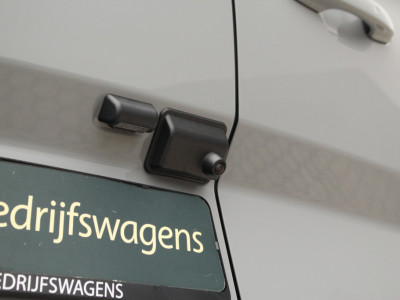 Ford E-Transit Custom 320 L2H1 Limited DC | 71 kWh | 160kW/218pk | Trekgewicht 2300kg | Camera | Carplay/Android | Cruise | Lease 788,- p/m 11