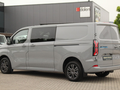 Ford E-Transit Custom 320 L2H1 Limited DC | 71 kWh | 160kW/218pk | Trekgewicht 2300kg | Camera | Carplay/Android | Cruise | Lease 788,- p/m 12