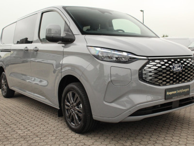 Ford E-Transit Custom 320 L2H1 Limited DC | 71 kWh | 160kW/218pk | Trekgewicht 2300kg | Camera | Carplay/Android | Cruise | Lease 788,- p/m 4