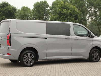 Ford E-Transit Custom 320 L2H1 Limited DC | 71 kWh | 160kW/218pk | Trekgewicht 2300kg | Camera | Carplay/Android | Cruise | Lease 788,- p/m 6