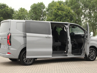 Ford E-Transit Custom 320 L2H1 Limited DC | 71 kWh | 160kW/218pk | Trekgewicht 2300kg | Camera | Carplay/Android | Cruise | Lease 788,- p/m 7