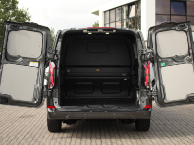 Ford E-Transit Custom 320 L2H1 Sport DC 71 kWh | 160kW/218pk | Trekgewicht 2300kg | Driver Assist | Adap. Cruise | Stoel+Stuurverw. | Camera | Carplay/Android | Lease 842,- p/m foto 11