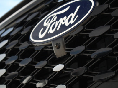 Ford E-Transit Custom 320 L2H1 Sport DC 71 kWh | 160kW/218pk | Trekgewicht 2300kg | Driver Assist | Adap. Cruise | Stoel+Stuurverw. | Camera | Carplay/Android | Lease 842,- p/m foto 4