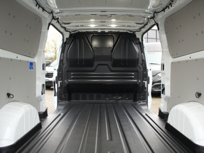 Ford E-Transit Custom 340 L2H1 Limited | 71 kWh | 160kW/218pk | L+R Schuifdeur | Driver Assist | 360gr Camera | Pro Power |  Adaptive Cruise | Lease 753,- p/m foto 10