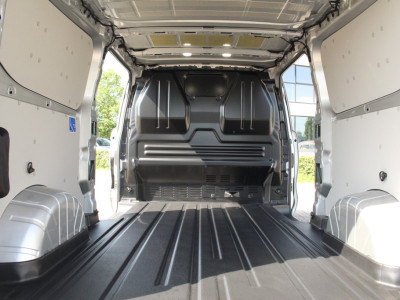 Ford E-Transit Custom 340 L2H1 Limited | 71 kWh | 160kW/218pk | L+R Schuifdeur | Driver Assist | 360gr Camera | Pro Power |  Adaptive Cruise | Lease 753,- p/m foto 12