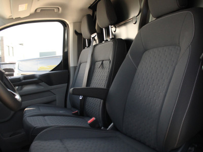 Ford E-Transit Custom 340 L2H1 Limited | 71 kWh | 160kW/218pk | L+R Schuifdeur | Driver Assist | 360gr Camera | Pro Power |  Adaptive Cruise | Lease 753,- p/m foto 18