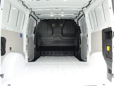 Ford E-Transit Custom 340 L2H1 Limited | 71 kWh | 160kW/218pk | L+R Schuifdeur | Pro Power | Driver Assist | 360° Camera | Adap. Cruise | Lease 753,- p/m foto 12