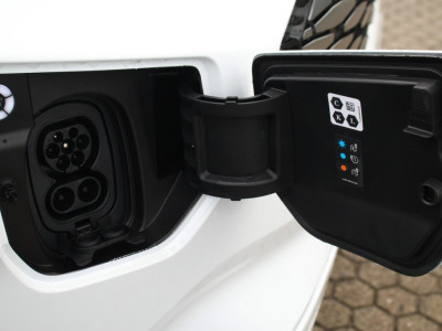 Ford E-Transit Custom 340 L2H1 Limited | 71 kWh | 160kW/218pk | L+R Schuifdeur | Pro Power | Driver Assist | 360° Camera | Adap. Cruise | Lease 753,- p/m foto 6