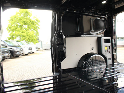 Ford E-Transit Custom 340 L2H1 Limited | 71 kWh | 160kW/218pk | L+R Schuifdeur | Pro Power | Driver Assist | 360° Camera | Adap. Cruise | Lease 771,- p/m foto 18