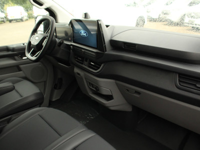Ford E-Transit Custom 340 L2H1 Limited | 71 kWh | 160kW/218pk | L+R Schuifdeur | Pro Power | Driver Assist | 360° Camera | Adap. Cruise | Lease 771,- p/m foto 20