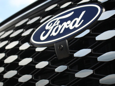 Ford E-Transit Custom 340 L2H1 Limited | 71 kWh | 160kW/218pk | L+R Schuifdeur | Pro Power | Driver Assist | 360° Camera | Adap. Cruise | Lease 771,- p/m foto 4