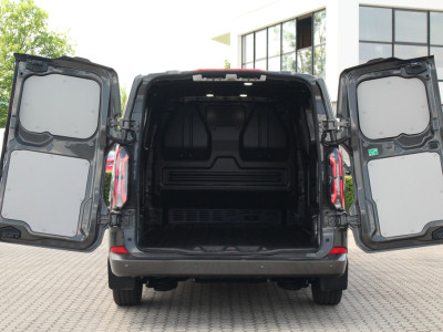 Ford E-Transit Custom 340 L2H1 Limited | 71 kWh | 160kW/218pk | Stoel + Stuurverwarming | Camera | Carplay/Android | Cruise | Lease 735,- p/m foto 10