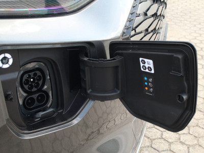 Ford E-Transit Custom 340 L2H1 Limited | 71 kWh | 160kW/218pk | Stoel + Stuurverwarming | Camera | Carplay/Android | Cruise | Lease 735,- p/m foto 4