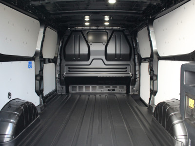 Ford E-Transit Custom 340 L2H1 Sport | 71kWh | 160kW/218pk | Trekgewicht 2300kg | Driver Assist | Pro Power | Camera | Carplay/Android | Lease 806,- p/m foto 13