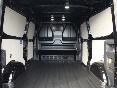 Ford E-Transit Custom 340 L2H1 Sport | 71kWh | 160kW/218pk | Trekgewicht 2300kg | Driver Assist | Pro Power | Camera | Carplay/Android | Lease 806,- p/m foto 13