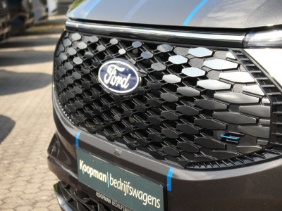 Ford E-Transit Custom 340 L2H1 Sport | 71kWh | 160kW/218pk | Trekgewicht 2300kg | ProPower | Camera | Carplay/Android | Cruise | Lease 771,- p/m 3