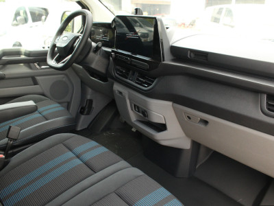 Ford E-Transit Custom 340 L2H1 Sport | 71kWh | 160kW/218pk | Trekgewicht 2300kg | ProPower | Koplampen Adap. | Camera | Carplay/Android | Lease 771,- p/m foto 21