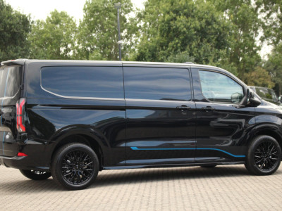Ford E-Transit Custom 340 L2H1 Sport | 71kWh | 160kW/218pk | Trekgewicht 2300kg | ProPower | Koplampen Adap. | Camera | Carplay/Android | Lease 771,- p/m foto 7