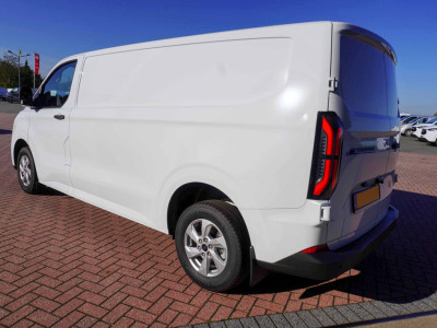 Ford E-Transit Custom 340 L2H1 Trend 71 kWh WLTP 370 km Automaat nr. V001 | Airco | Cruise | LM Velgen |  Apple CP-Android auto foto 6