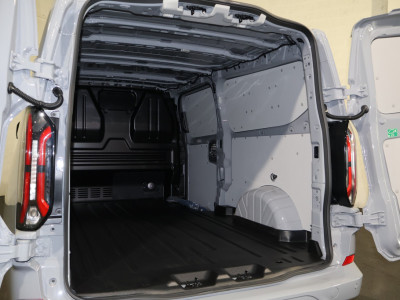 Ford E-Transit Custom L2 H1 Sport 71 kWh 218pk 13