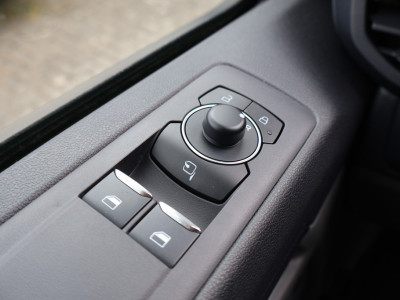 Ford E-Transit Custom L2 H1 Sport 71 kWh 218pk B&O 360 Camera Pro Power foto 14