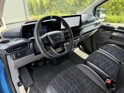 Ford E-Transit Custom MS-RT 285 PK FULL ELECTRIC SPORT / L1H1 / DIGITAL AQUA BLUE METALLIC / REAR VIEUW / B&O SOUND SYSTEM / 19 INCH / LED / CAMERA foto 7