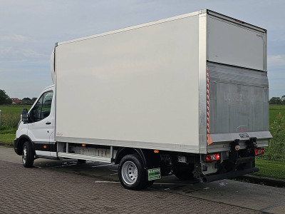 Ford TRANSIT 2.0 Bakwagen Laadklep Spoiler Dubbellucht 170PK Euro6 Airco! foto 6