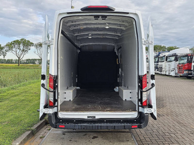 Ford TRANSIT 2.0 TDCI 130 L4H3 foto 12