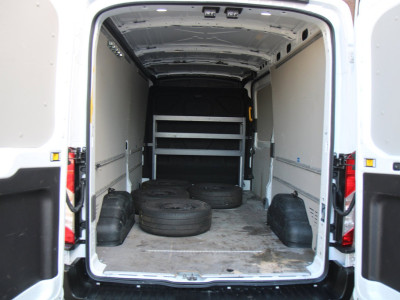 Ford TRANSIT 350 2.0 TDCI 130PK L3H2 Trend / Camera / App connect / Navi / 3 zits foto 7