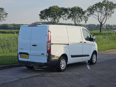 Ford TRANSIT CUSTOM 3