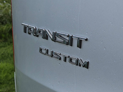 Ford TRANSIT CUSTOM 2.0 ECOB 170 SPORT AUT. foto 20