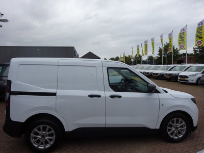 Ford TRANSIT COURIER 1.5 EcoBlue Trend CARPLAY AIRCO CRUISE VEEL EXTRAS foto 5