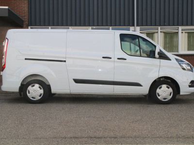 Ford TRANSIT CUSTOM 2.0 TDCI L2H1 Trend / 69Dkm / Camera / Voorruitverw. foto 6