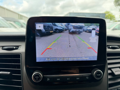 Ford TRANSIT CUSTOM 300 2.0 TDCI L2H1 Trend / Camera / app connect / 3 zits / cruise 20