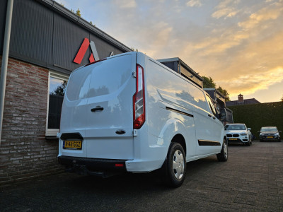 Ford TRANSIT CUSTOM 300 2.0 TDCI L2H1 Trend Trekhaak! 3-Zitplaatsen! 131PK! Mooie/Nette Bus! Airco! foto 9
