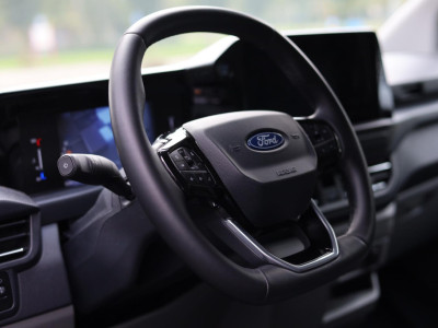 Ford TRANSIT CUSTOM 320 2.0 TDCI L2H1 Aut. Limited Sport | Navi | 20LMV | LED | foto 7