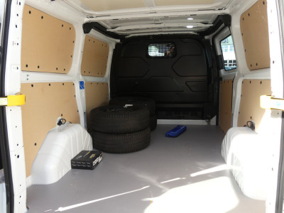 Ford TRANSIT CUSTOM 340 2.0 TDCI 130PK AUTOMAAT L1 Trend foto 5