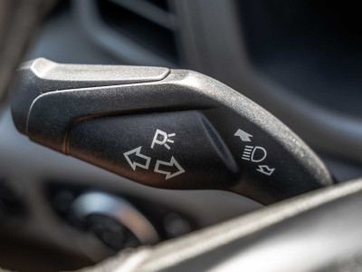 Ford Transit 2.0 EcoBlue L3H2 | 130 PK | 3-Zits | Carplay | Cruise | PDC | Airco | Trekhaak foto 18